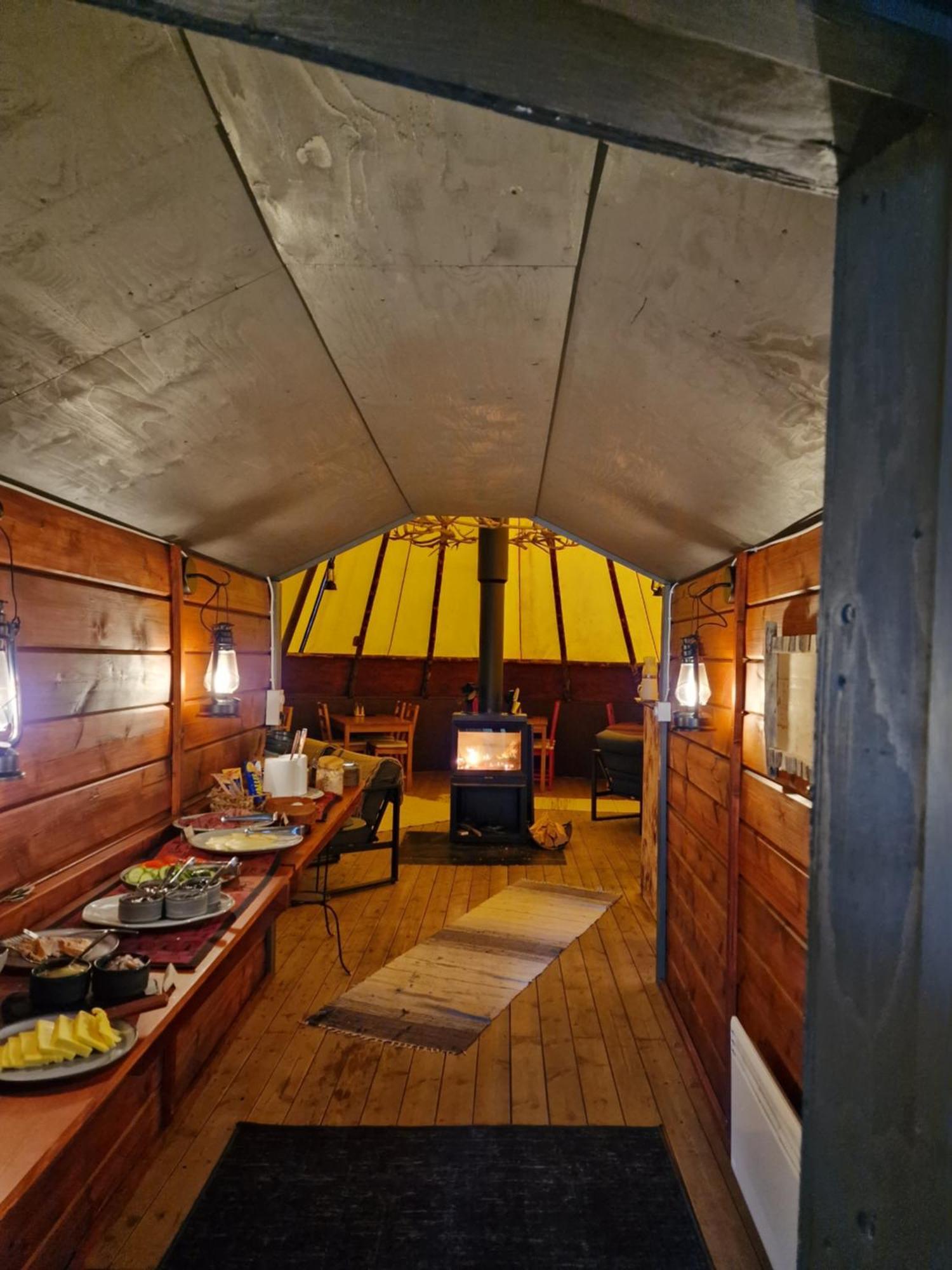 Reindeer Lodge Jukkasjärvi Extérieur photo